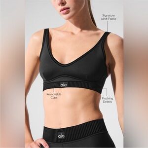 NWT | ALO Airlift Lineup Bra | Black | Size M |